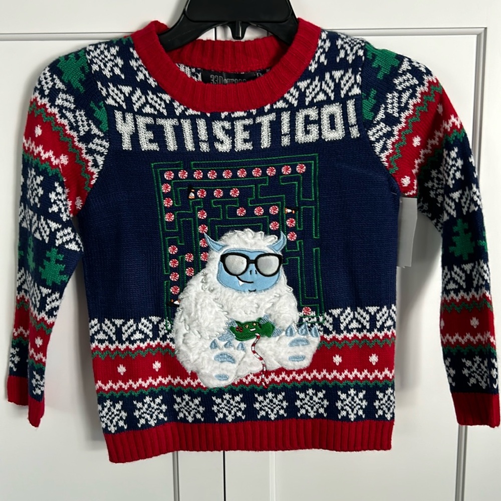 33 Degrees NEW X Mass Sweater
